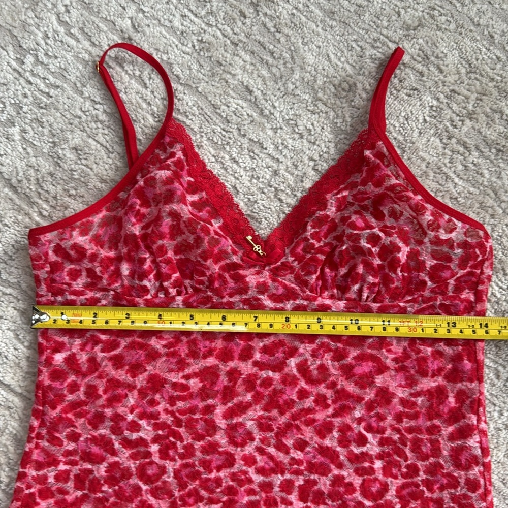 NWT Victoria's Secret Leopard Print Semi Sheer Top and Thong 2 pc. Set - Size L - Picture 10 of 12